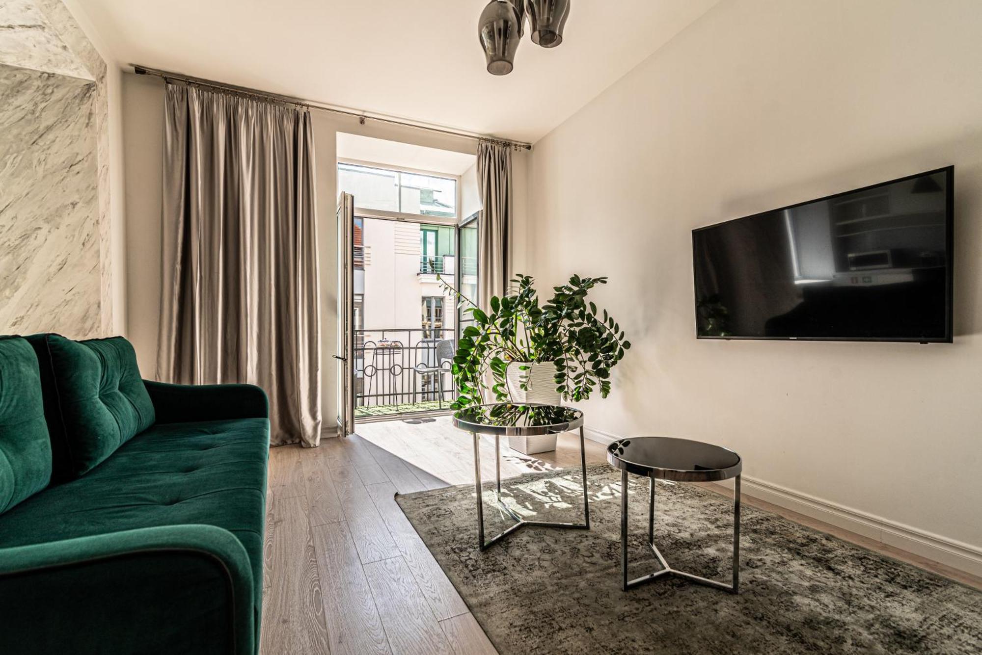 Stylish Old Town Apartment Рига Экстерьер фото