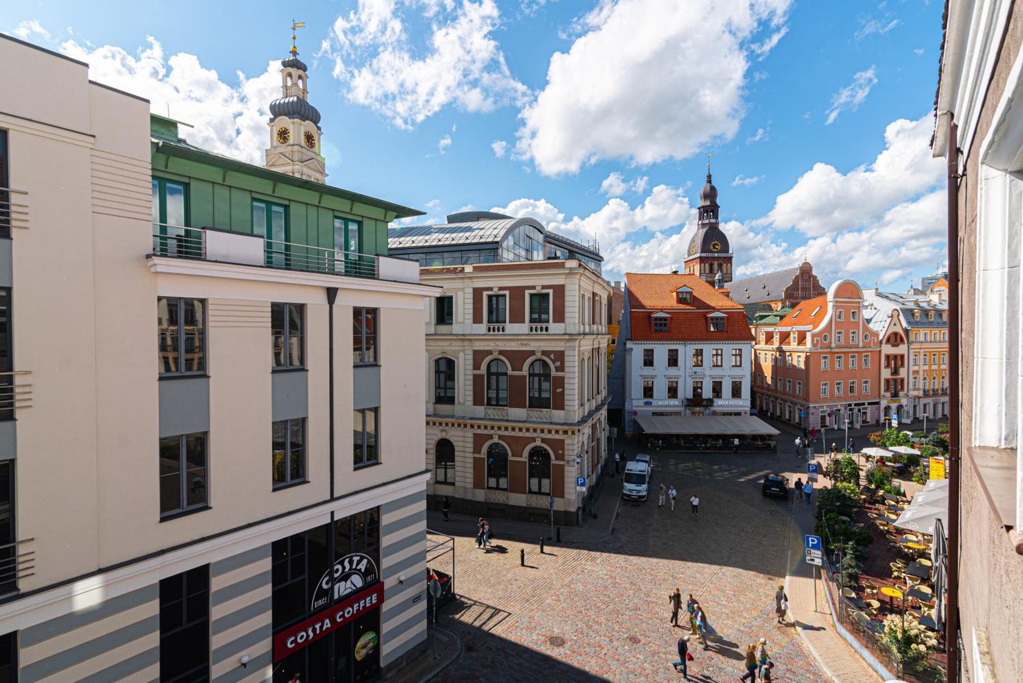 Stylish Old Town Apartment Рига Экстерьер фото